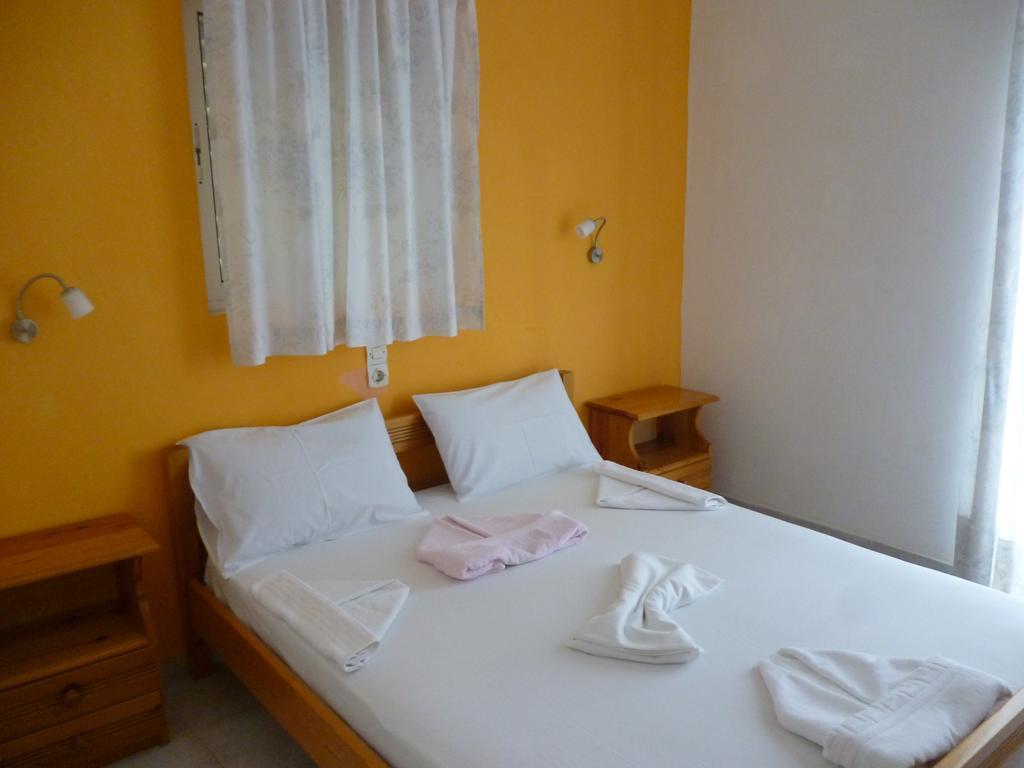Lichnos Babis Taverna & Rooms Parga Exterior photo